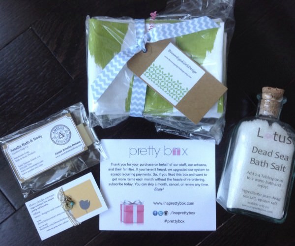 Pretty Box Full Size Review - October 2013 Pretty Box Full Size Review - October 2013