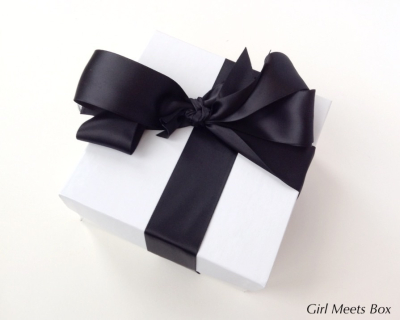 The Trendy Box Review + GIVEAWAY – December 2014