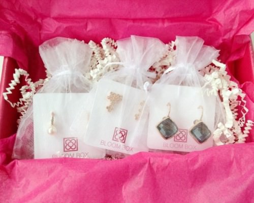 Bloom Box Review + Coupon Code – December 2015