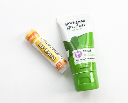 Little Life Box Review + Promo Code & GIVEAWAY – March 2016