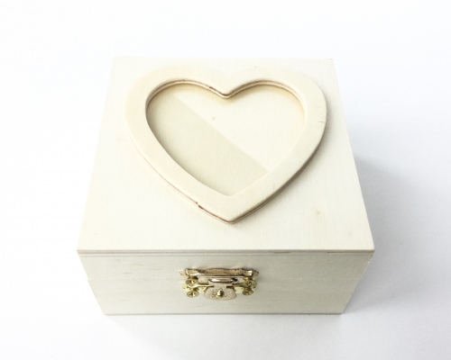 Juneberry Box Review + Coupon Code – February 2016
