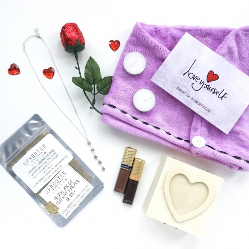 Juneberry Box Review + Coupon Code – February 2016