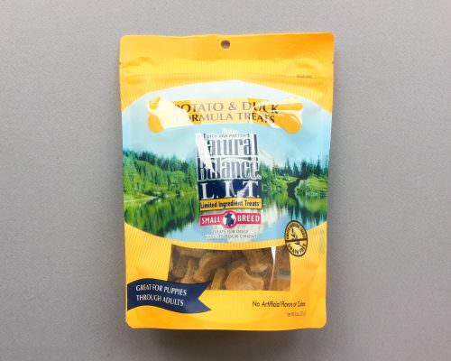 Bowzer Box Review + Discount Code – April 2017