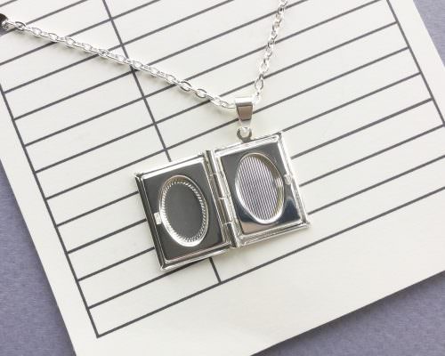 Nerdie Girlie Subscription Box Review + Coupon Code – April 2017