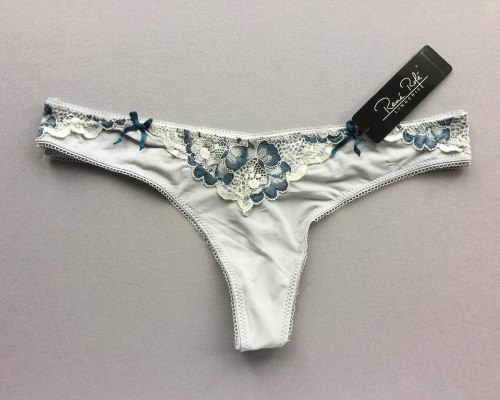 Splendies Subscription Box Review – August 2017