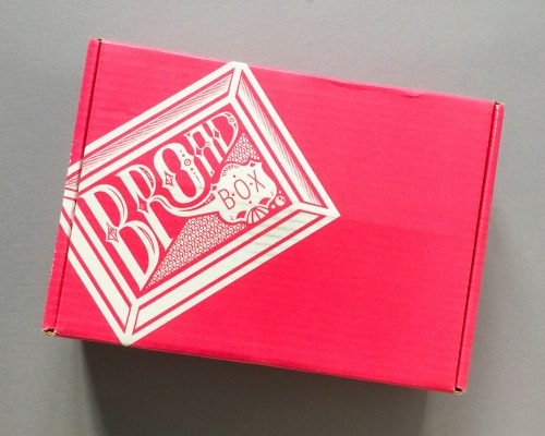 BroadBox Subscription Box Review + Coupon Code – December 2017