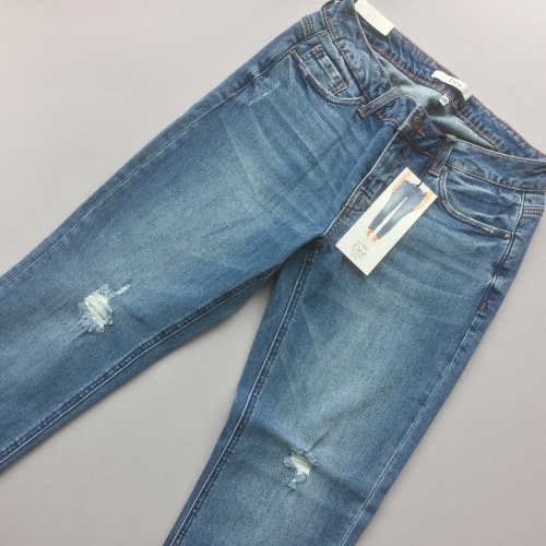 Frock Box Subscription Box Review + Coupon Code – August 2018